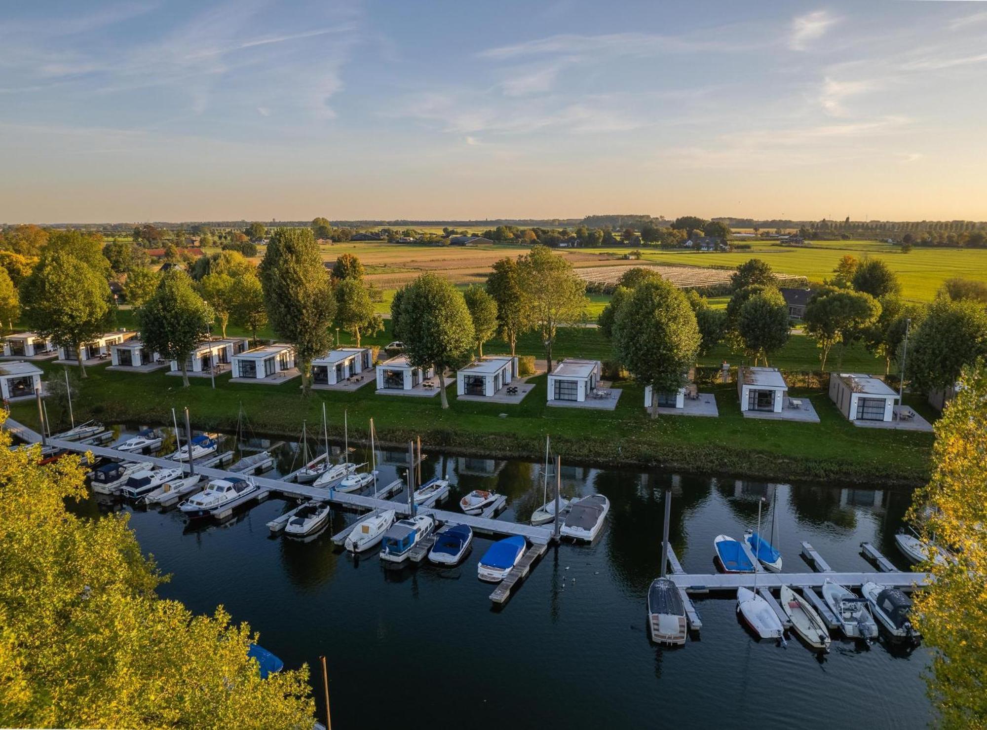 Marinapark Bad Nederrijn Hotel Maurik Kültér fotó