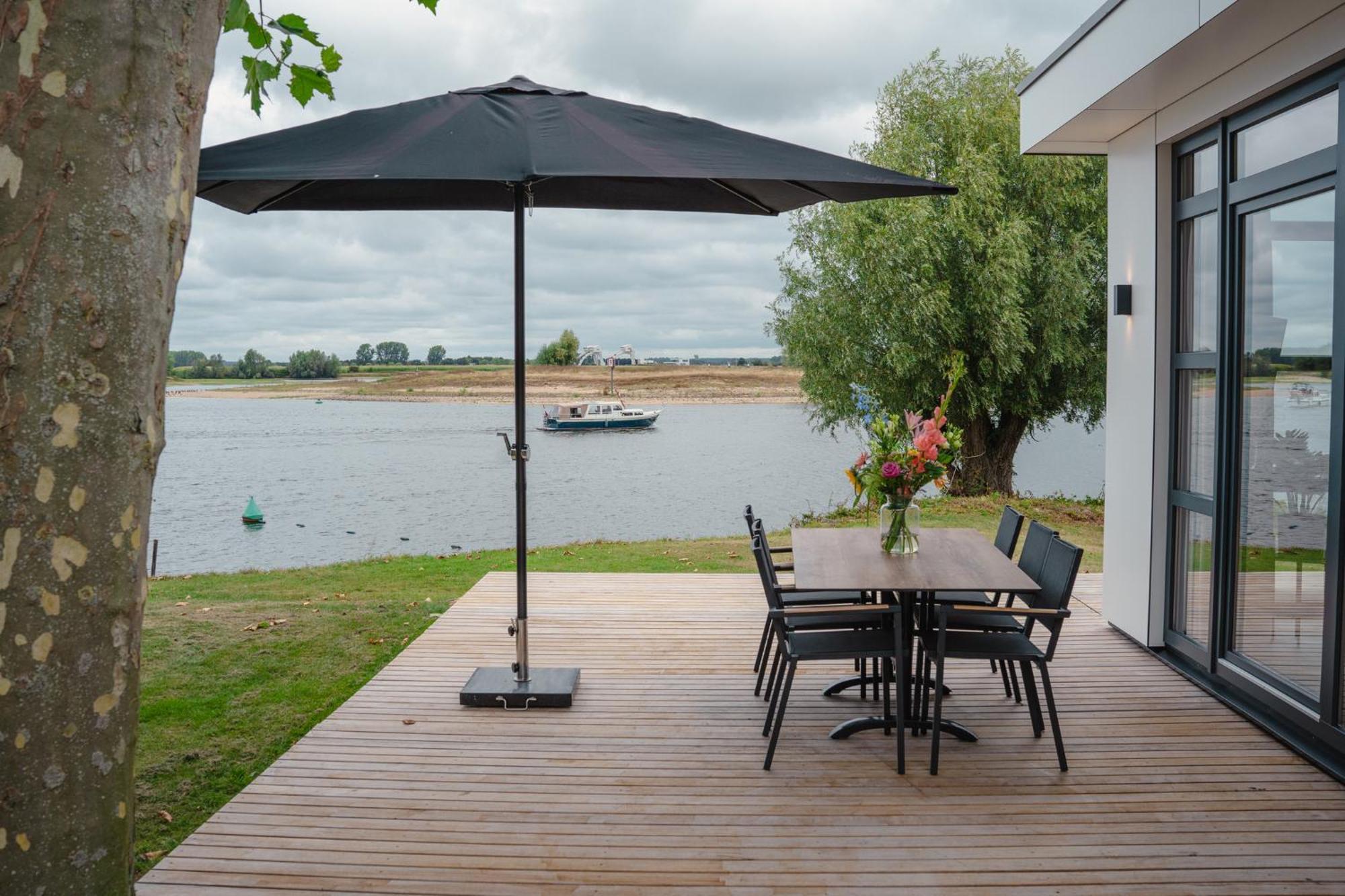 Marinapark Bad Nederrijn Hotel Maurik Kültér fotó